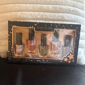Nail Lacquer Set - 5 Colors